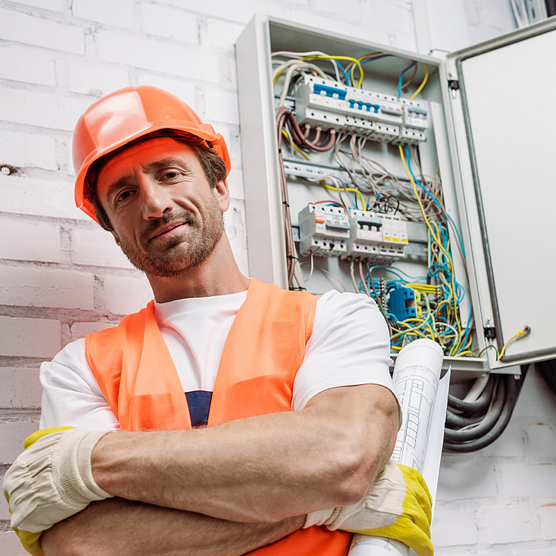 Elektroinštalačné práce a revízie elektroinštalácií | RB-BTS.sk